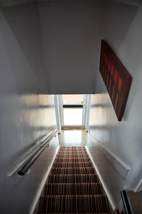 *Little Haven In Leeds* ¤Private Parking¤ Ensuite Leeds  Exterior foto