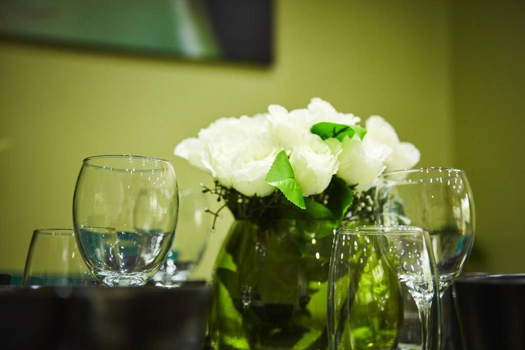 *Little Haven In Leeds* ¤Private Parking¤ Ensuite Leeds  Exterior foto